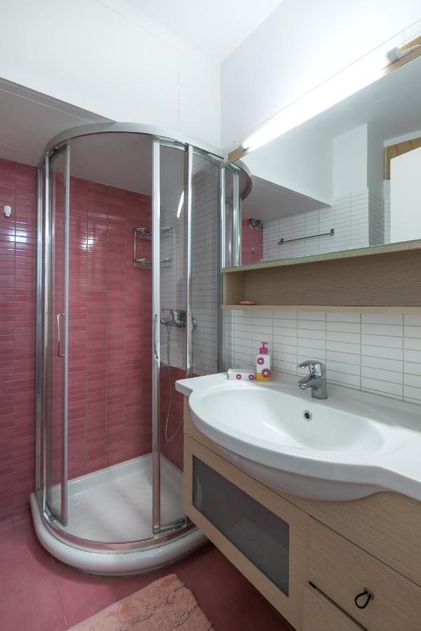 Luxurious Villa Philoxenia Lagonisi Exterior photo